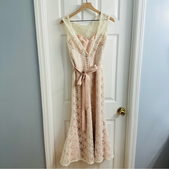 Mori Lee Dress Lace Pink White Bow Dainty Midlength Formal Cocktail Bow Size 14 - Picture 5 of 9